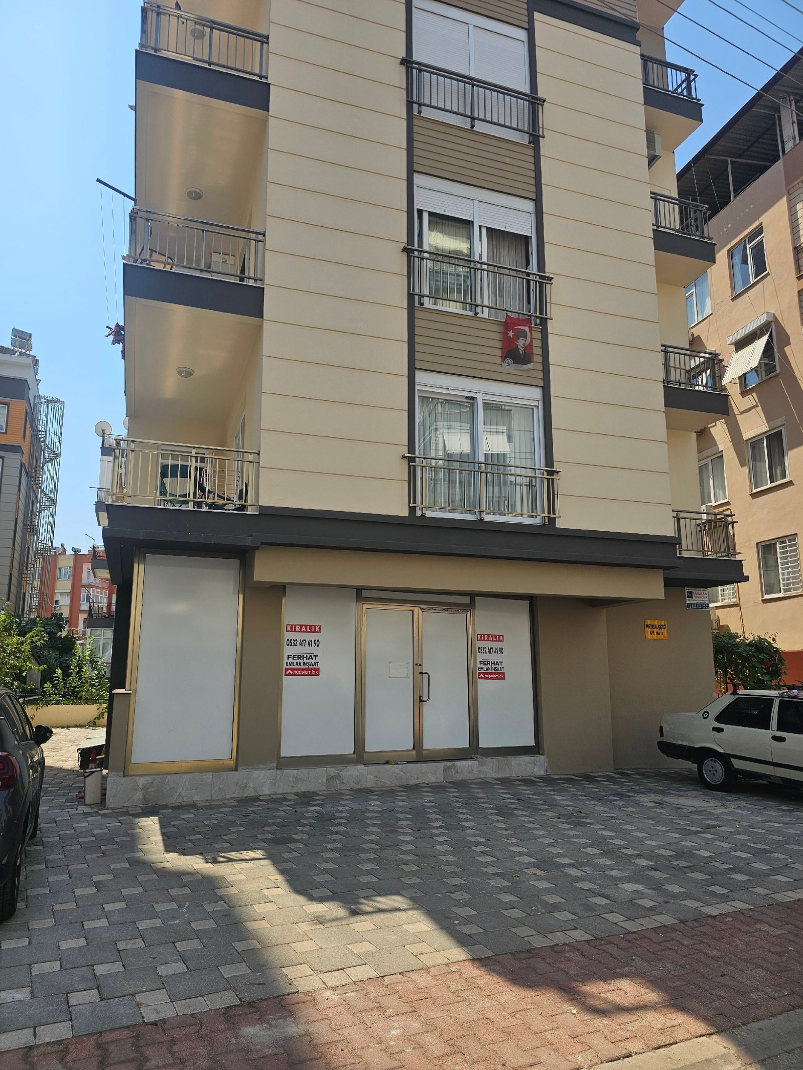 ANTALYA MURATPAŞA CUMHURİYET MAHALLESİNDE ÇARŞAMBAYA YAKIN KİRALIK DEPOLU DÜKKAN